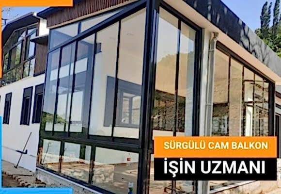 PERGOLA CAM BALKON