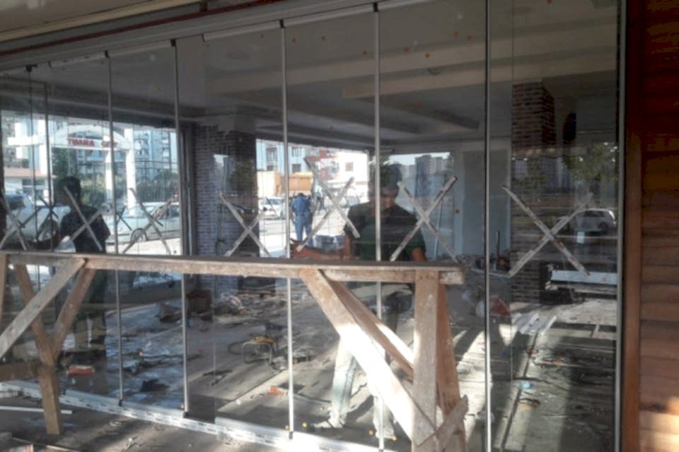 Katlanır Cam Balkon Sistemleri